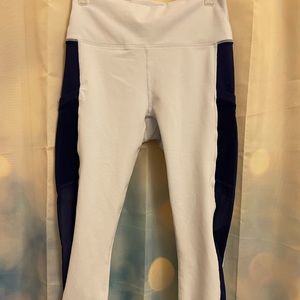 Fabletics Powerhold Pocket Leggings